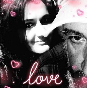 Meet your Posher, Danielle jacqueline